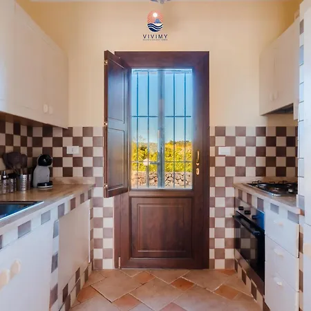 La Primula By Vivimy * Torre Pali